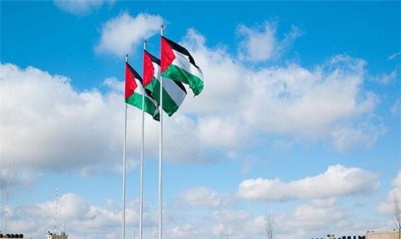 اهتزاز پرچم فلسطین در میدان 22 بهمن خرم‌آباد