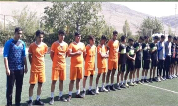 تیم فیروزآباد فارس قهرمان مسابقات هندبال پنج نفره نوجوانان کشور شد