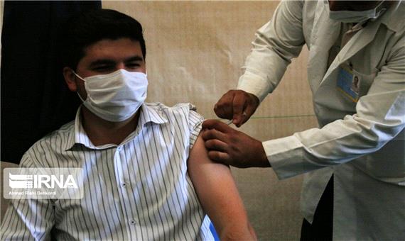 فرماندار: 32 پایگاه تزریق واکسن کرونا در بروجرد فعال است